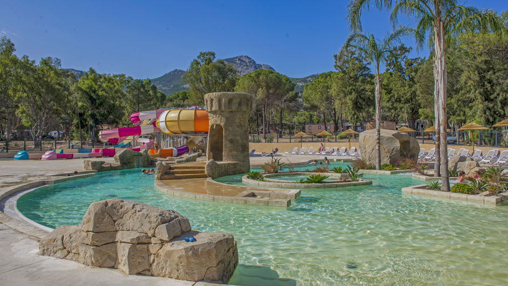 Camping Corse bord de mer piscine & parc aquatique 2024